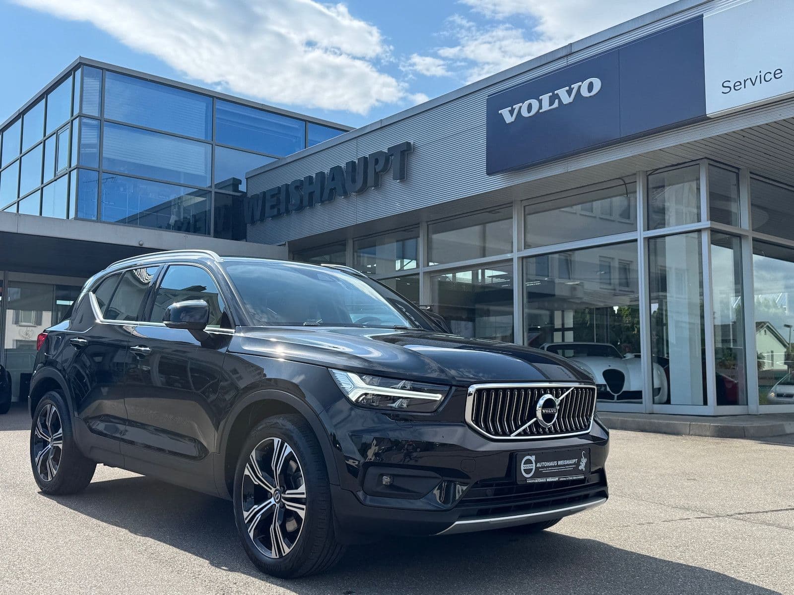 VOLVO XC 40 - Bild 1