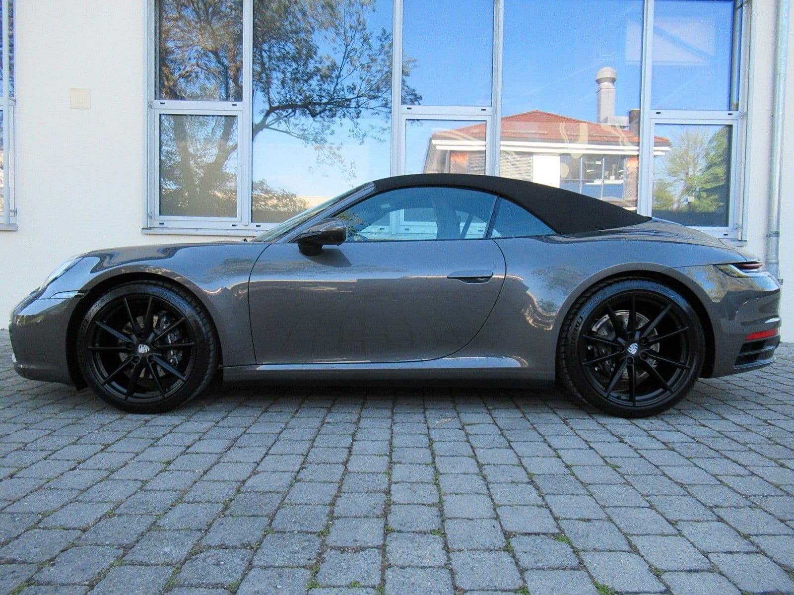 PORSCHE 992 - Bild 1