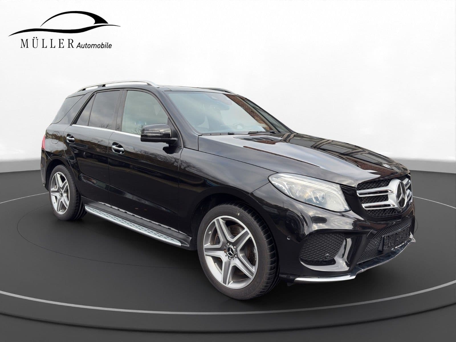 MERCEDES-BENZ GLE 500 - Bild 1