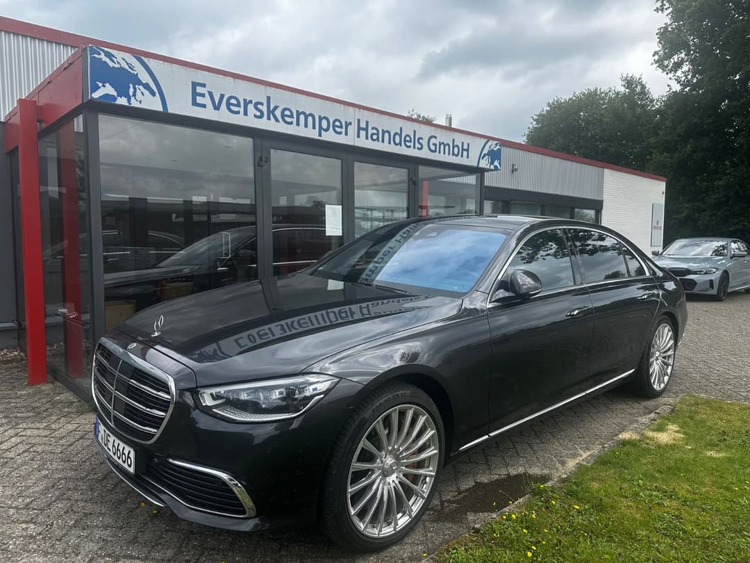 MERCEDES-BENZ S 580