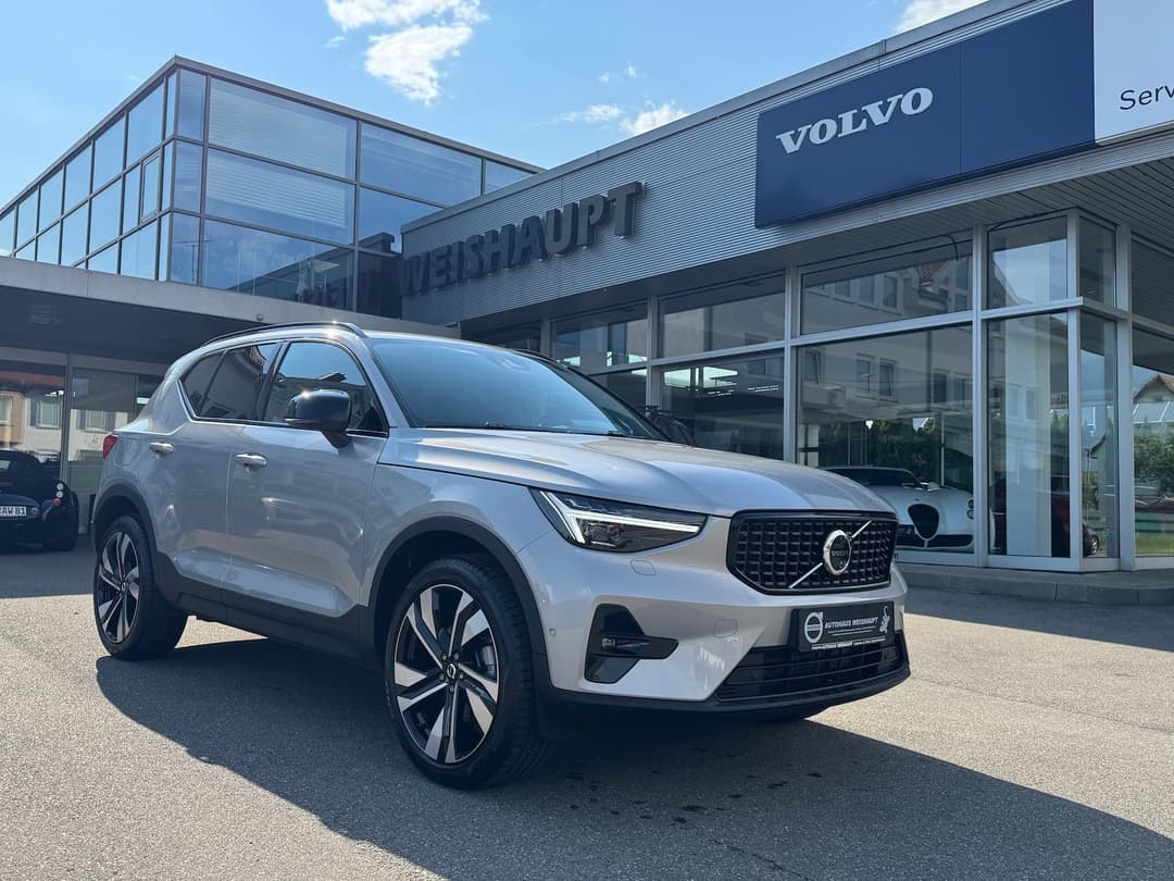 VOLVO XC 40