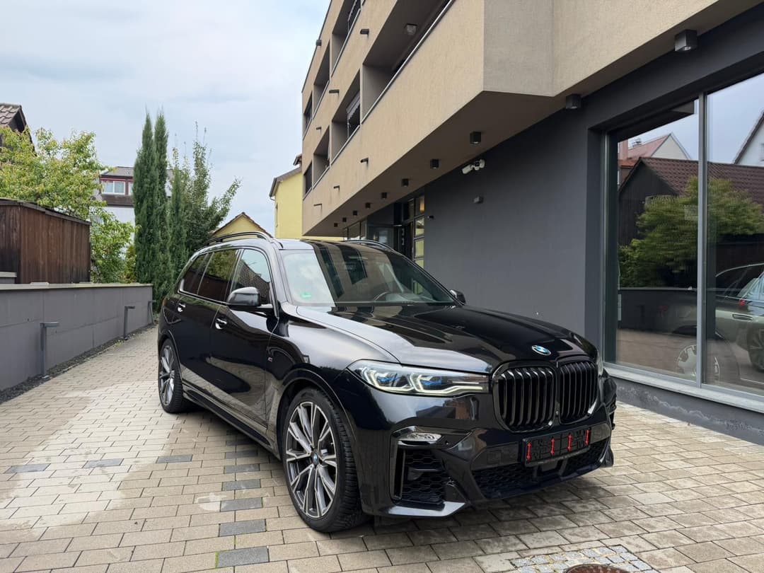 BMW X7