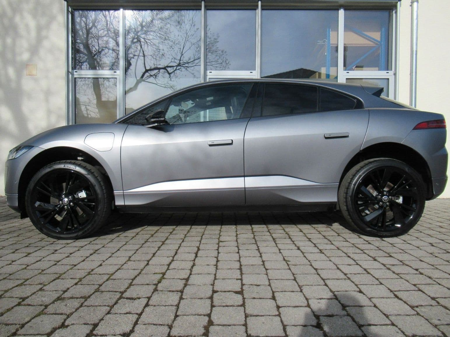 JAGUAR I-Pace - Bild 1