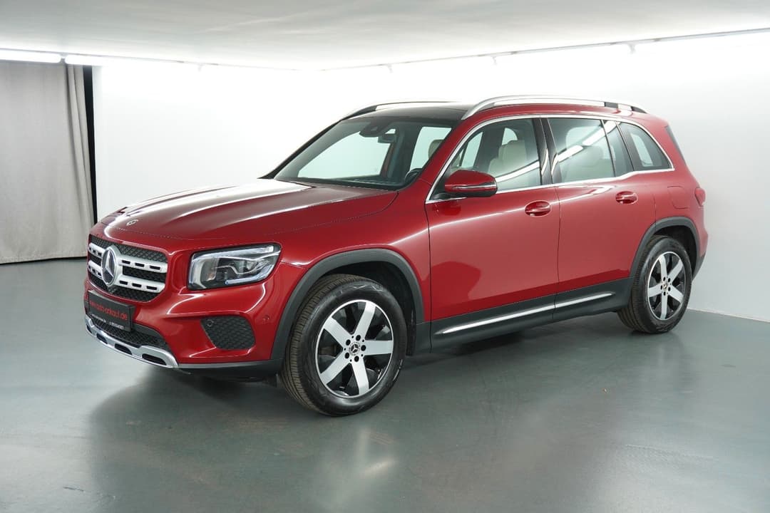 MERCEDES-BENZ GLB 200